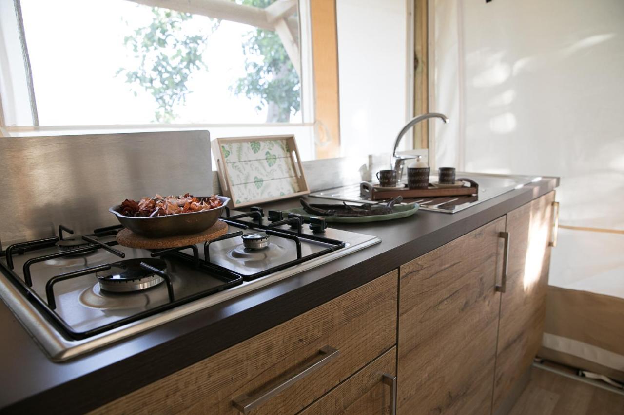 Ciriga Sicily Glamping Resort Санта-Мария-дель-Фокалло Экстерьер фото