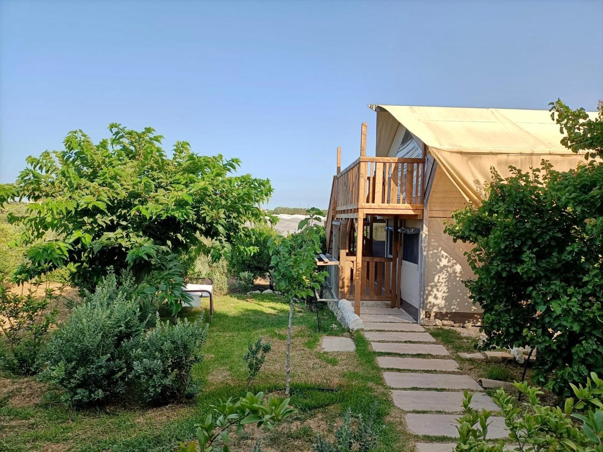 Ciriga Sicily Glamping Resort Санта-Мария-дель-Фокалло Экстерьер фото