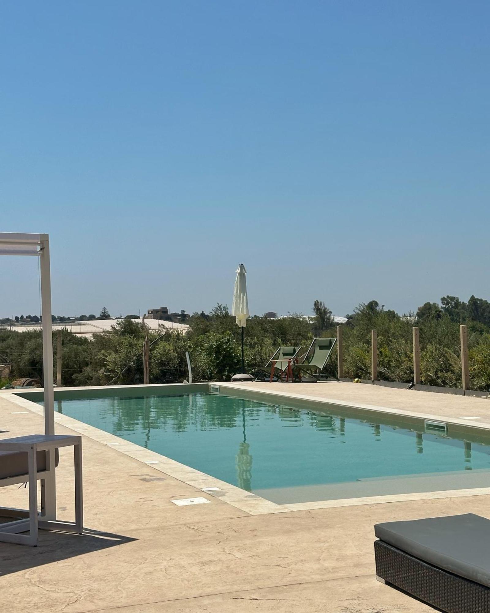 Ciriga Sicily Glamping Resort Санта-Мария-дель-Фокалло Экстерьер фото